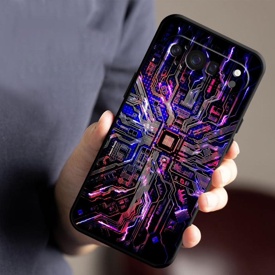 Retro Circuit Board Funda Phon - Google Pixel 9 review and price